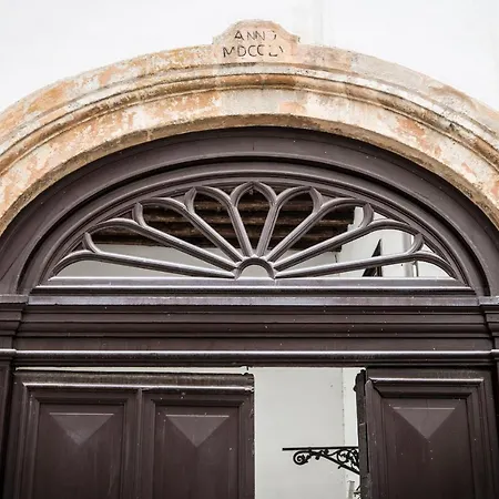Torremuzza - Charming House In The Heart Of With Lovely View Casa de Férias
